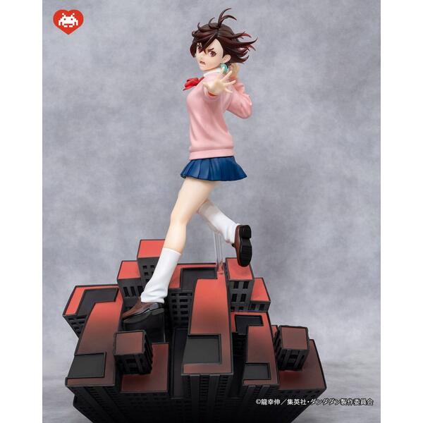 Dandadan: Momo - PVC Statue 23cm Dandadan: Momo - PVC Statue 23cm
